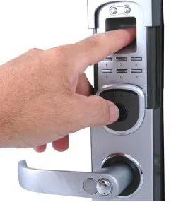 Locksmith Key Store Tampa, FL 813-778-0026 - business-locksmith