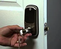 Locksmith Key Store Tampa, FL 813-778-0026 - nearest-locksmith